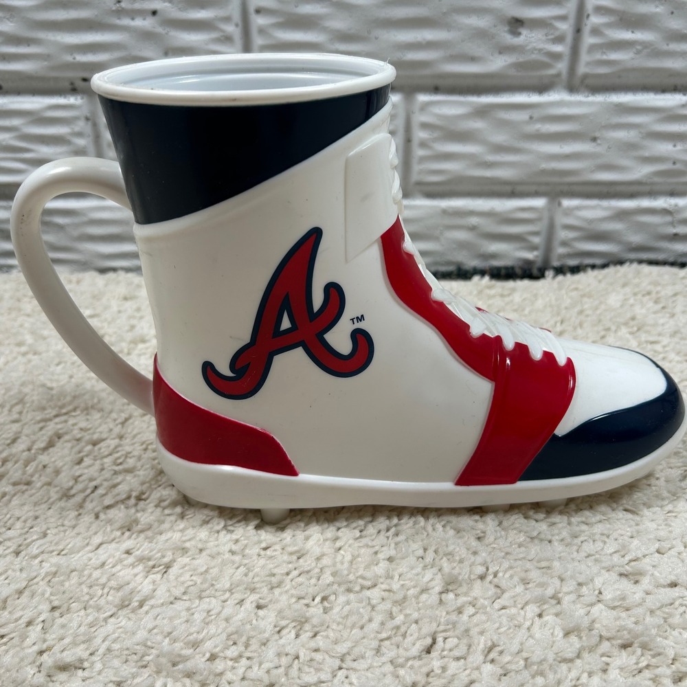 Vintage Whirley Drink Works Atlanta Braves Cleat Mug White Baseball Sneaker Cup